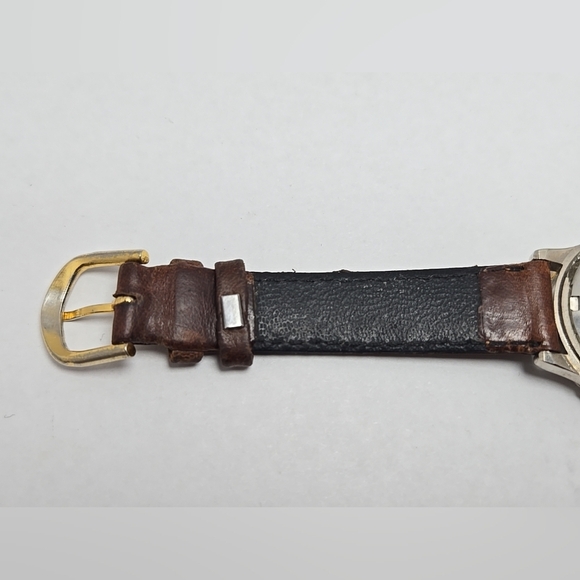 Womens Vintage Tommy Hilfiger Date Watch Rotating Bezel Leather New Battery - Picture 9 of 11